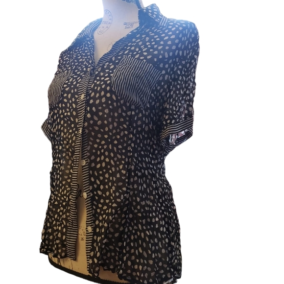 transparent blouse for women.  medium size . - Picture 1 of 4
